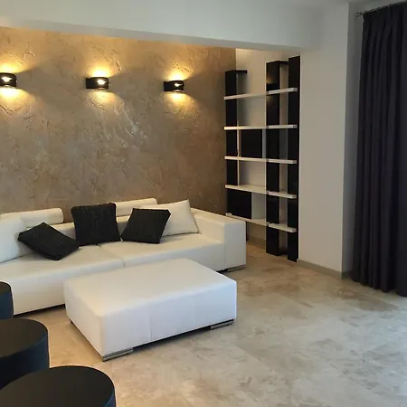 Cristian Apartament *