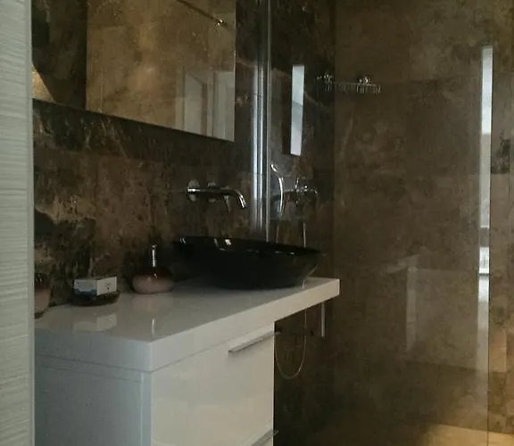 Cristian شقة كونستانتا